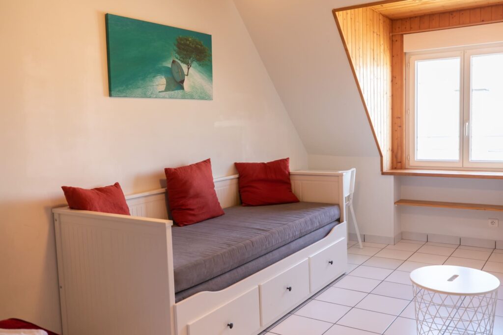 PORTZIC hotel de la baie salon